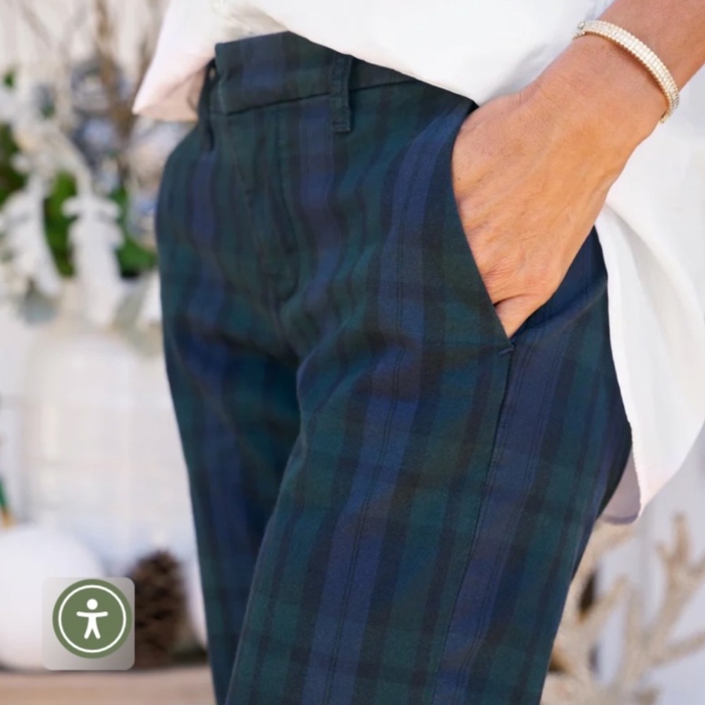 Frank & Eileen - Wicklow Chino Pants / Black Watch Plaid